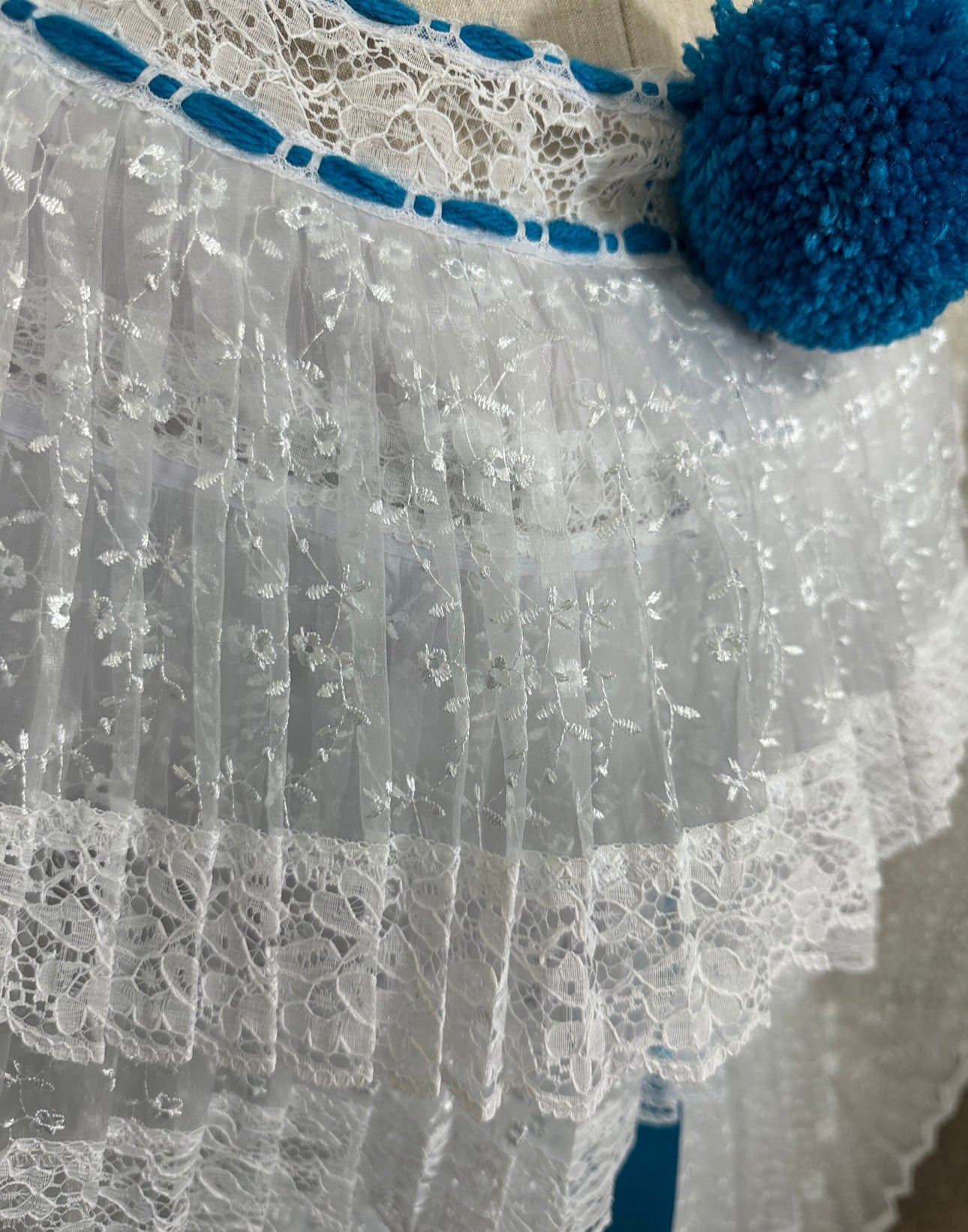 Panamanian Dress, White [Organza] Pollera with Turquoise Pompom