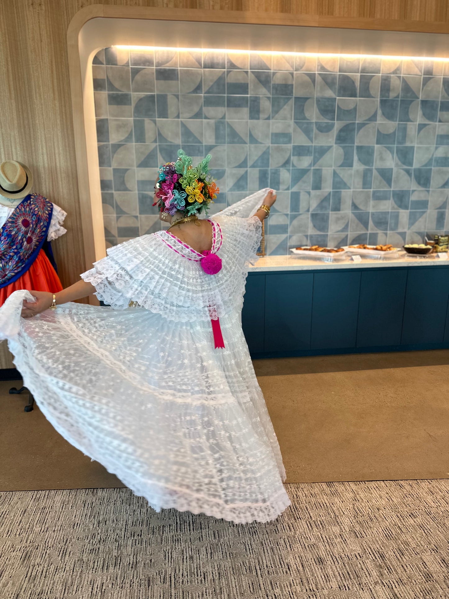 Panamanian Dress, White [Organza] Pollera with Turquoise Pompom