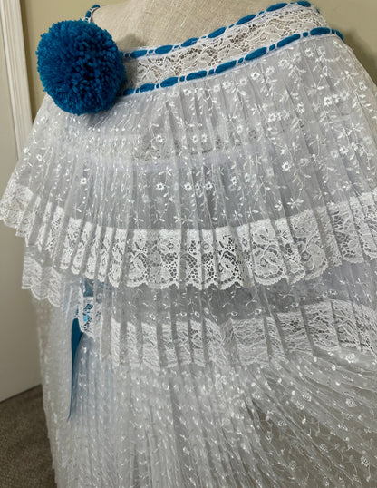 Panamanian Dress, White [Organza] Pollera with Turquoise Pompom