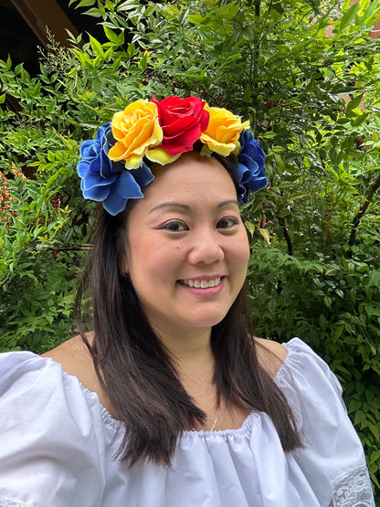 Bandeau à grande couronne de fleurs inspiré du drapeau de la Colombie, du Venezuela et de l'Équateur