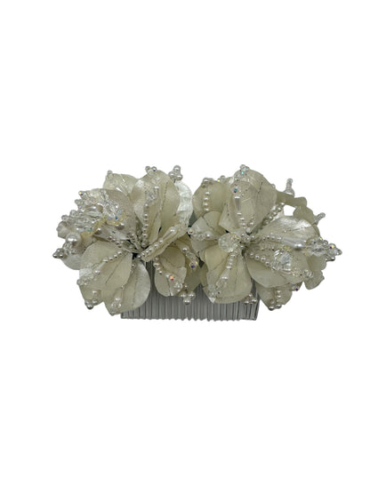 Single (1) Headcomb Tembleques Authentic Fish Scale Escama de Pescado Pearl Crystal Flower White Panama Pollera Two Flowers
