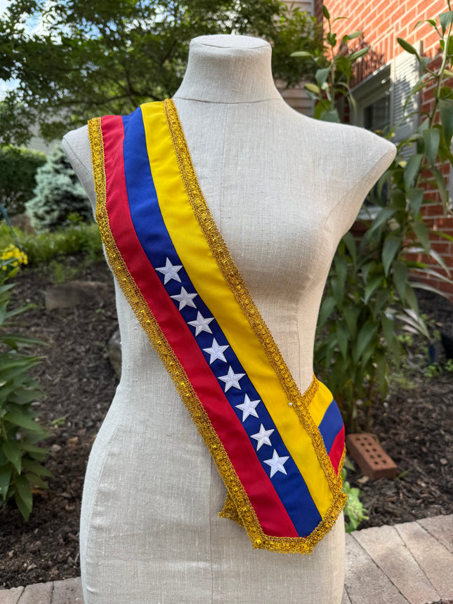 Venezuela Hat and Sash Set Unisex - VivianFongDesignsLLC