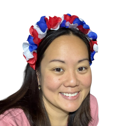 Diadema floral con rosas rojas, blancas y azules