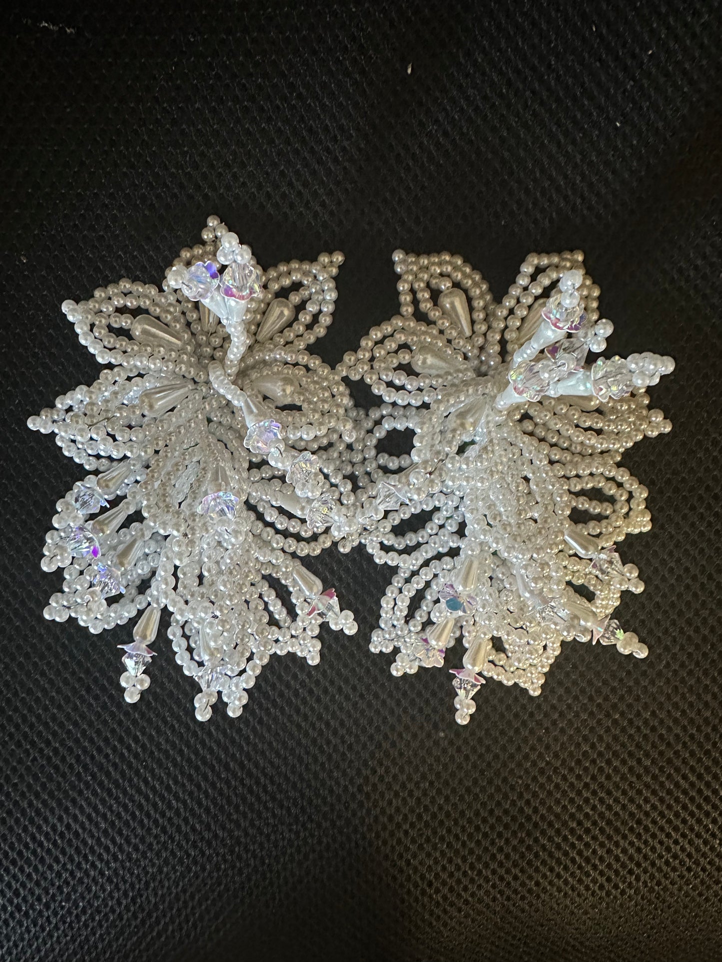 Pair (2) of Tembleque Beaded Flower Pearl Panama Pollera Horquilla Hair