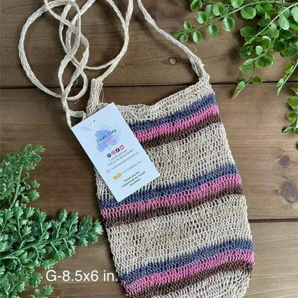 Handmade Panamanian Chacara Bag - Artisanal Folk Accessory - VivianFongDesignsLLC