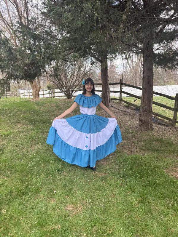 honduras traditional dress finished the video !! Here is my honduran folklorico dress #catracha #hondurandress #folklorico #traditionalwear #traditionalclothes #ethnicwear #honduras