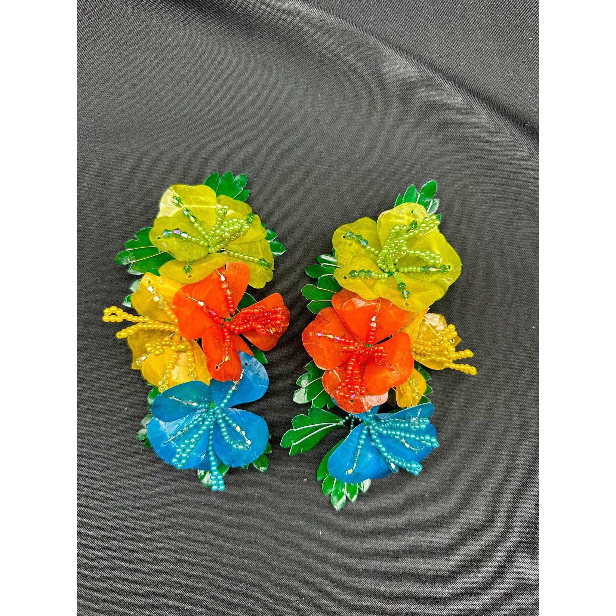 Pair (2) fashion of Tapamoños Tembleques Beaded Flower Pearl Panama Pollera Horquilla Hair Pin Pink Yellow Turquoise