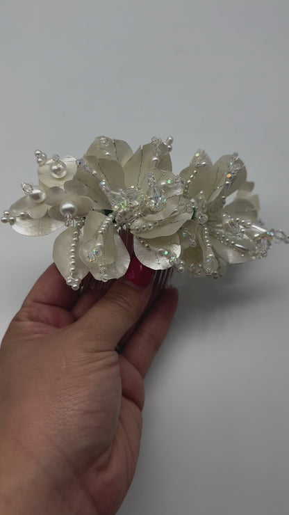 Single (1) Headcomb Tembleques Authentic Fish Scale Escama de Pescado Pearl Crystal Flower White Panama Pollera Two Flowers